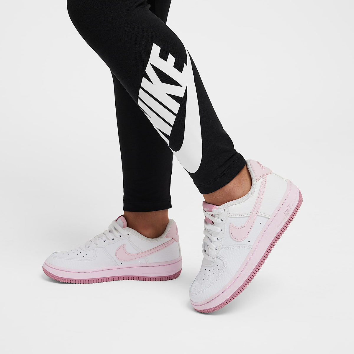 Leggings para niños talla pequeña Nike – Negro – vista 3