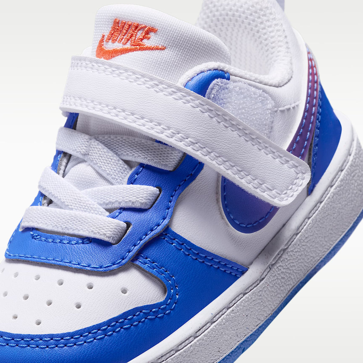 Nike Court Borough Low – Blanco/Violeta brillante/Naranja césped/Azul cristal – vista 7