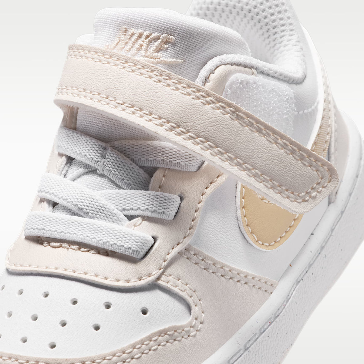 Nike Court Borough Low – Blanco/Tiza/Blanco/Brillo – vista 7
