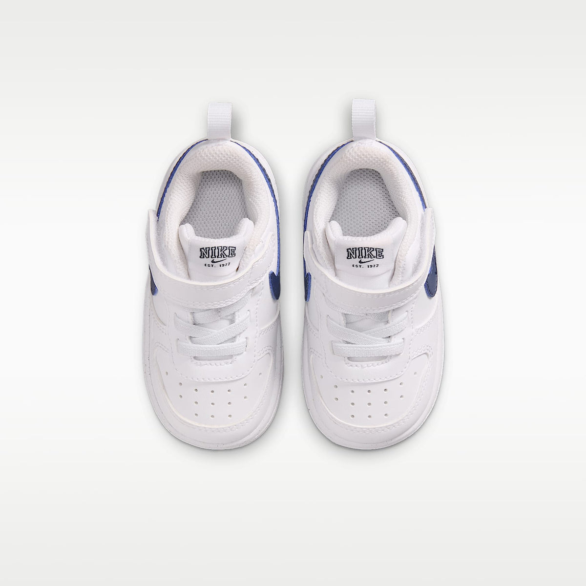 Nike Court Borough Low – Blanco/Azul marino medianoche – vista 4
