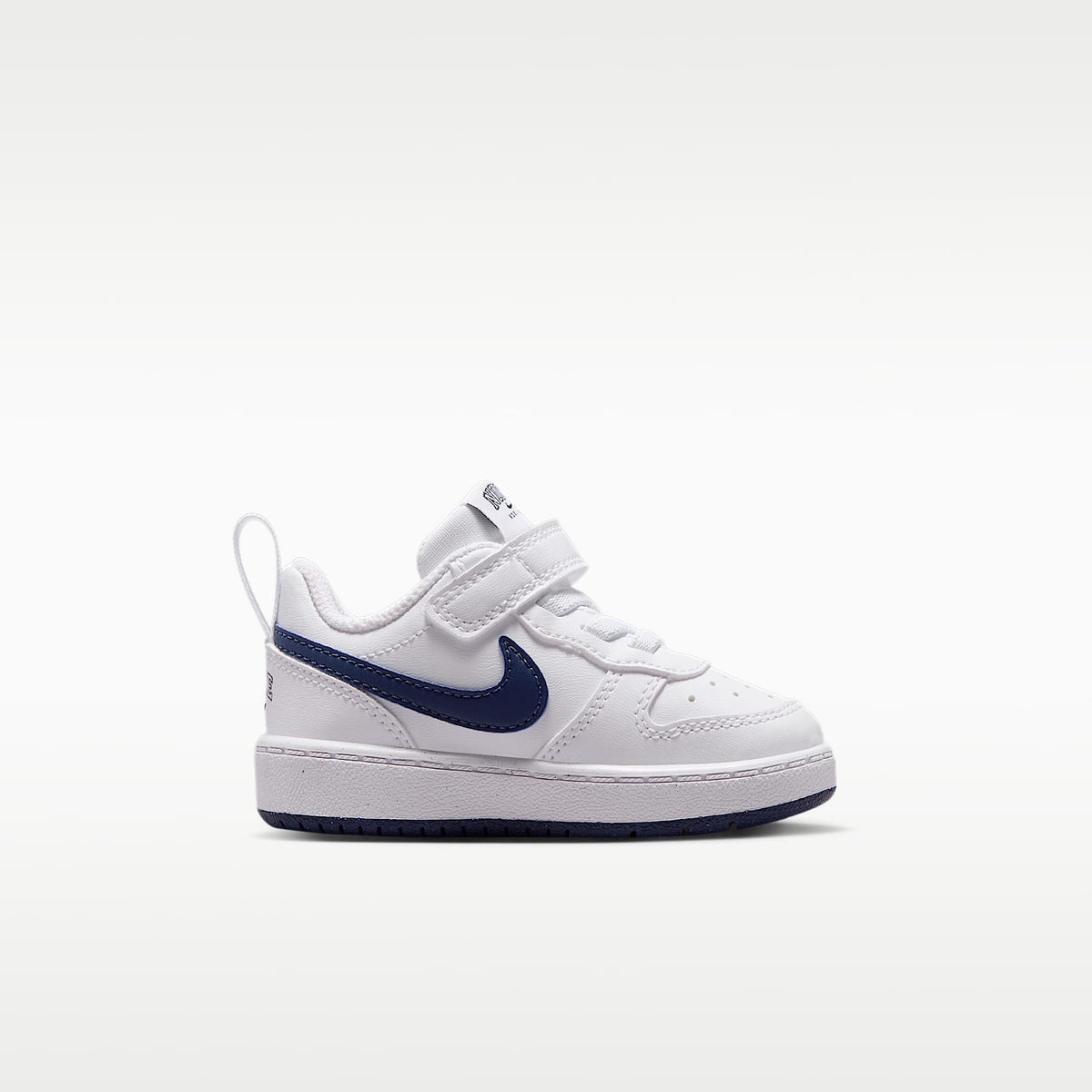 Nike Court Borough Low – Blanco/Azul marino medianoche – vista 3