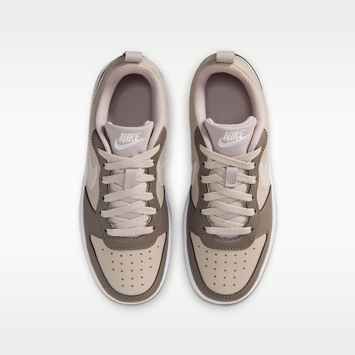 Nike Court Borough Low – Gris partícula/Cueva/Blanco/Blanco – vista 4