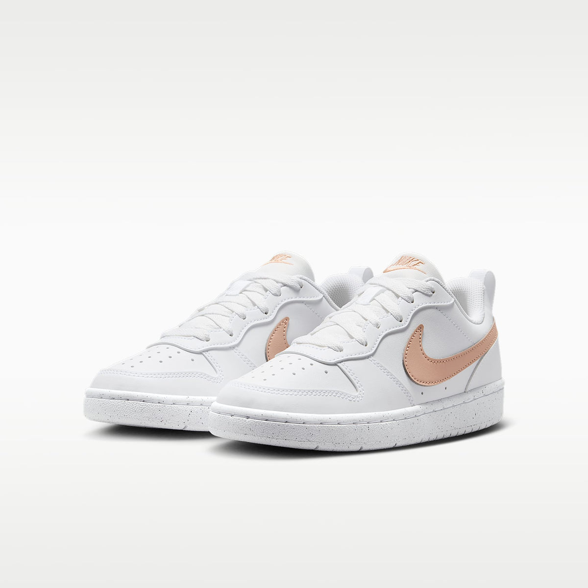 Nike Court Borough Low Recraft – Blanco/Blanco/Brillo – vista 5