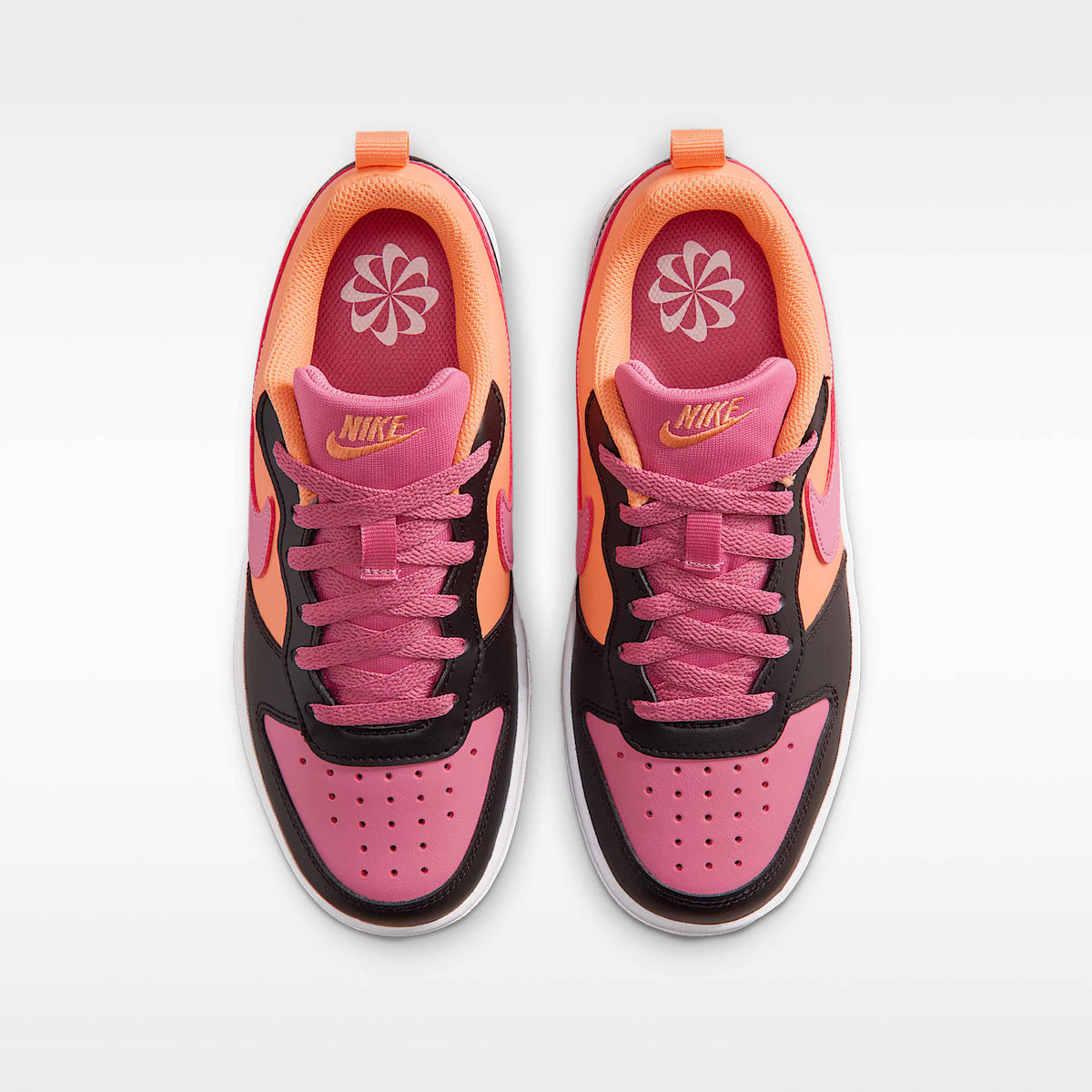 Nike Court Borough Low Recraft – Escarcha naranja/Negro/Peonía/Peonía – vista 4
