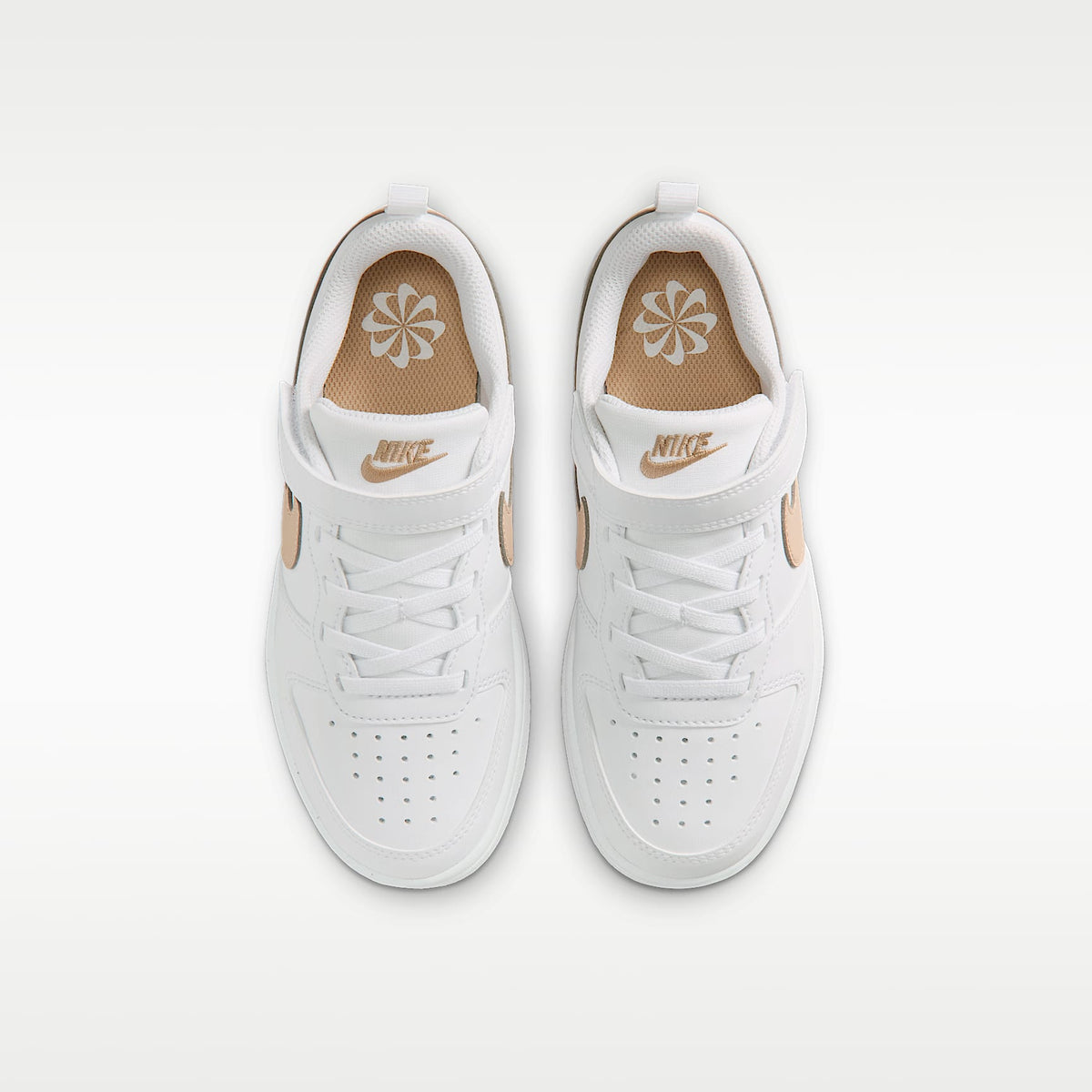 Nike Court Borough Low Recraft – Blanco/Blanco/Brillo – vista 4
