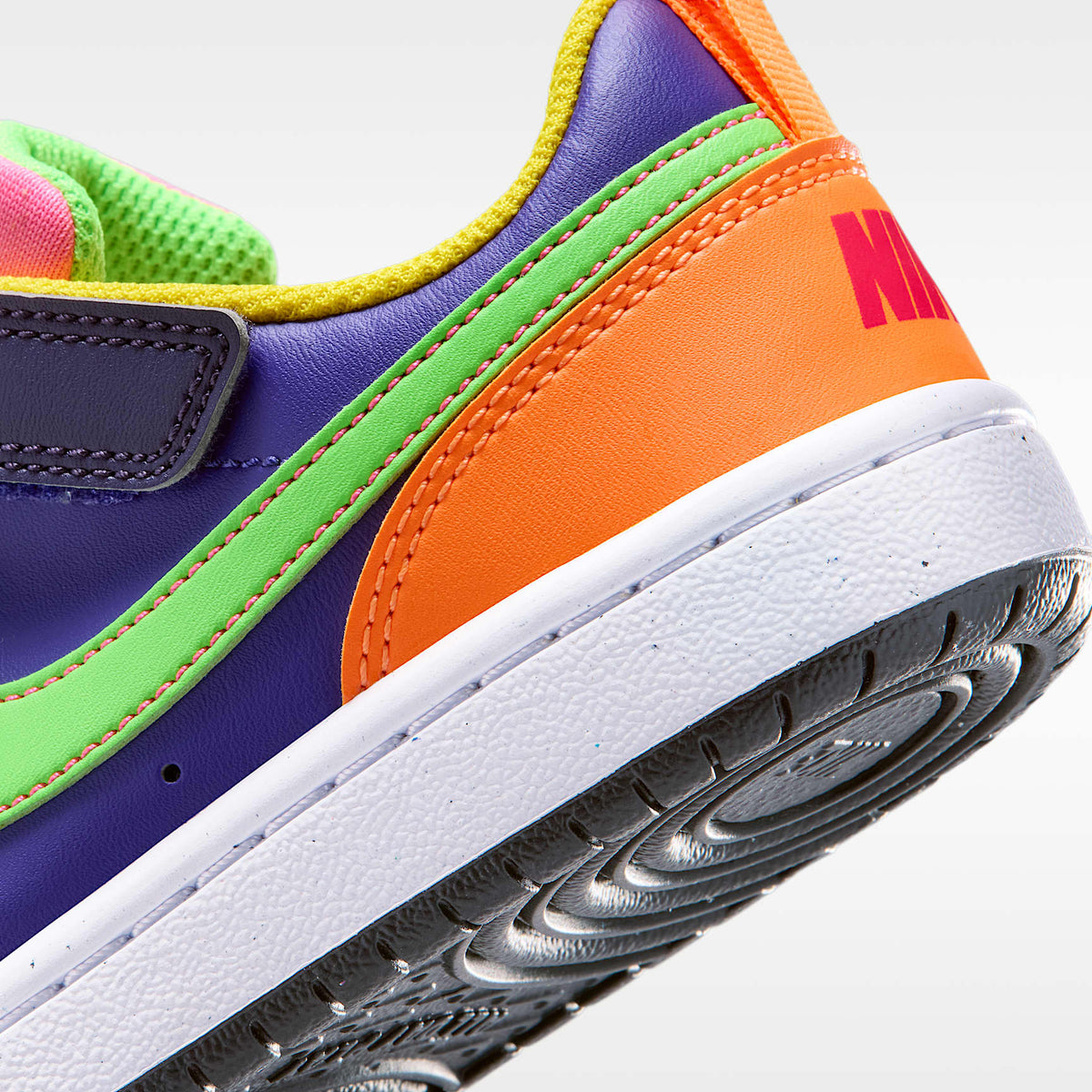 Nike Court Borough Low Recraft – Morado cancha/Morado cancha/Hiperrosa/Verde strike – vista 8
