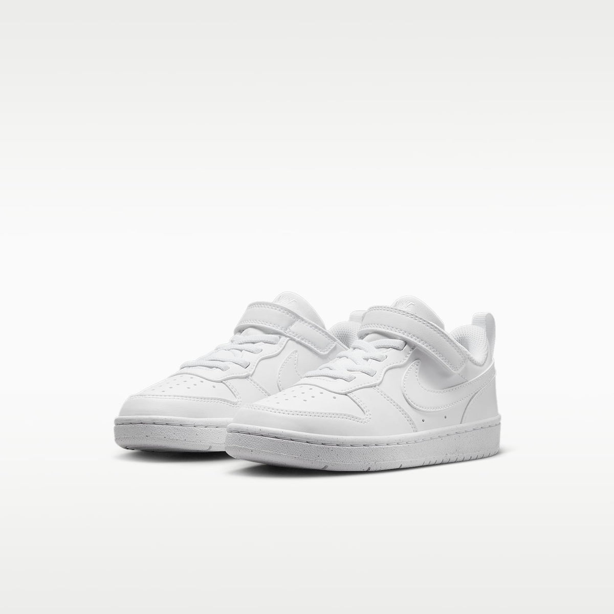 Nike Court Borough Low Recraft – Blanco/Blanco/Blanco – vista 5