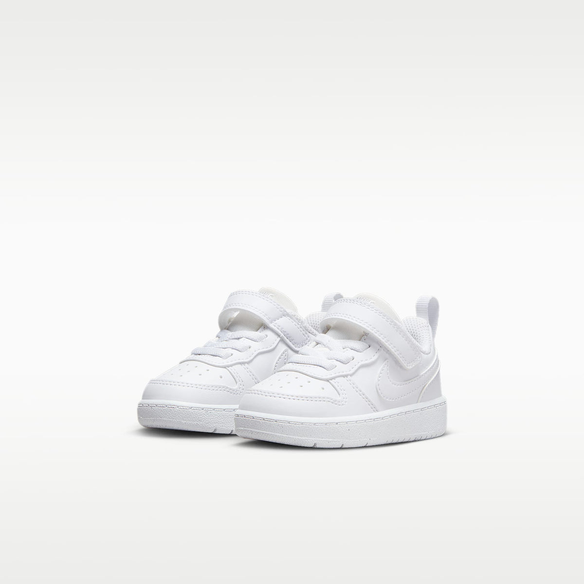 Nike Court Borough Low Recraft – Blanco/Blanco/Blanco – vista 5