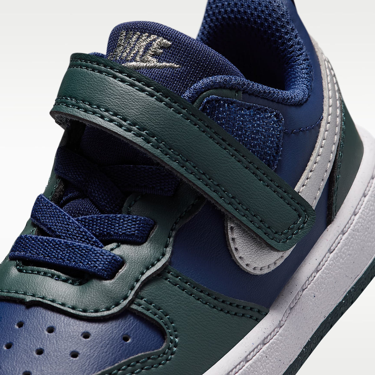 Nike Court Borough Low Recraft – Azul marino medianoche/Alga/Blanco/Plata metalizado – vista 7