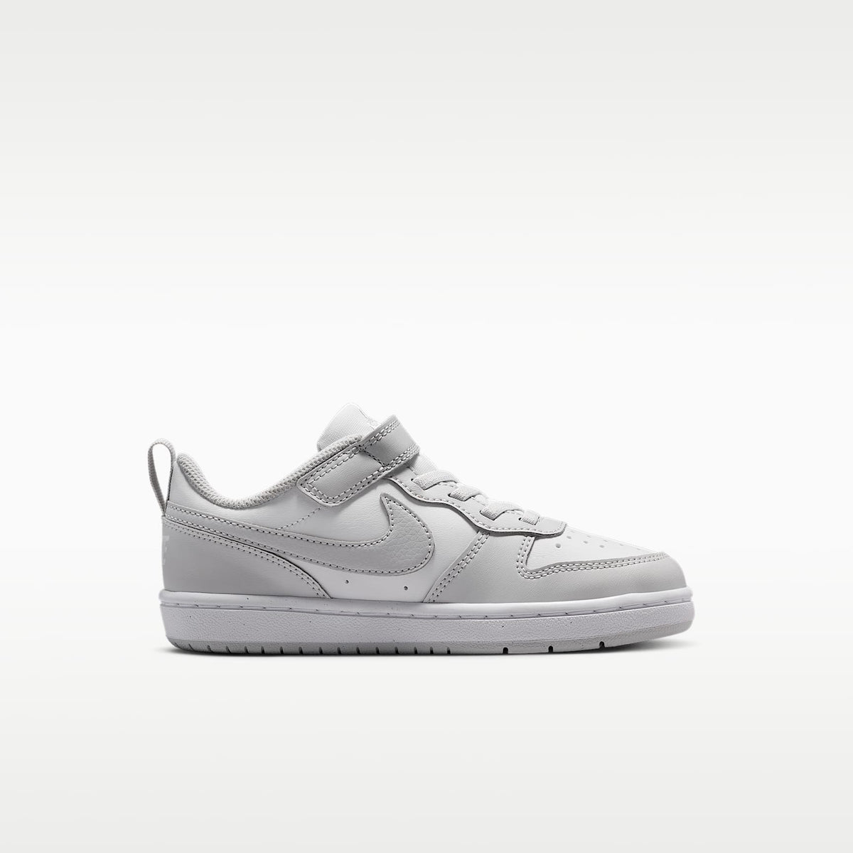 Nike Court Borough Low – Blanco cáscara de huevo/Blanco/Gris niebla – vista 3