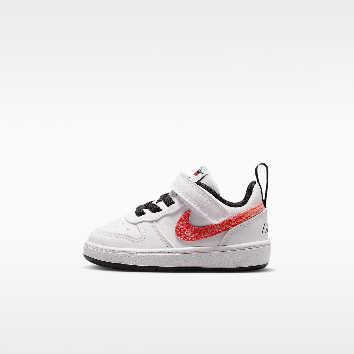 Nike Court Borough Low – Blanco/Rojo picante/Voltio ligero/Azul corriente – vista 1