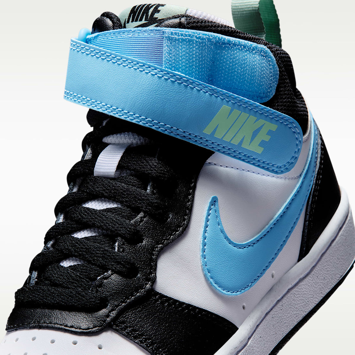 Nike Court Borough Mid 2 – Blanco/Negro/Verde ártico/Azul fútbol – vista 7