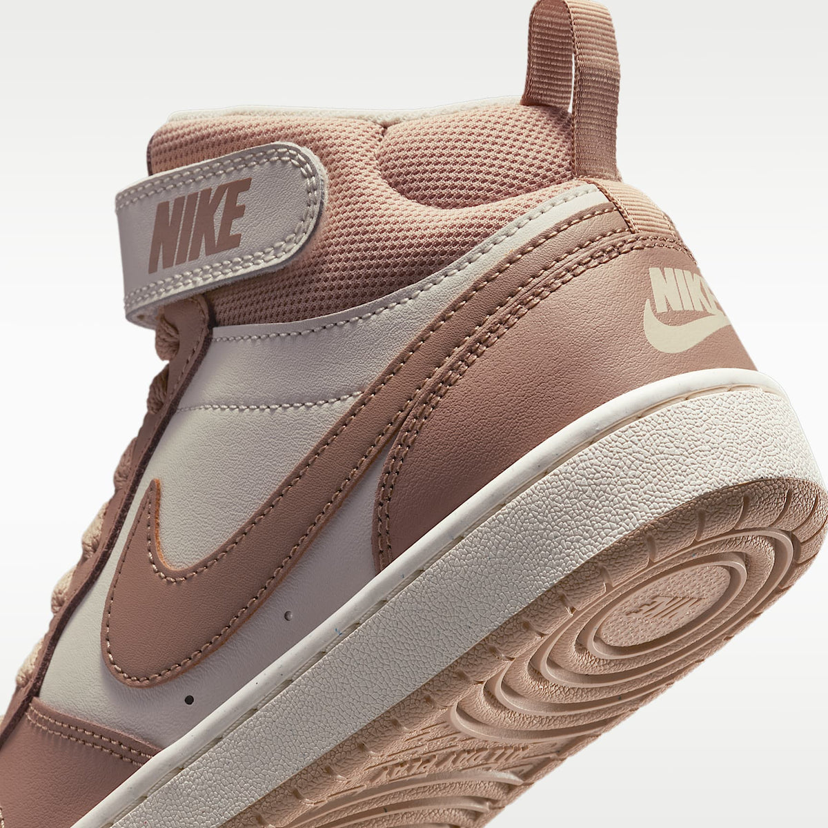 Nike Court Borough Mid 2 – Marfil pálido/Vela/Cáñamo – vista 8