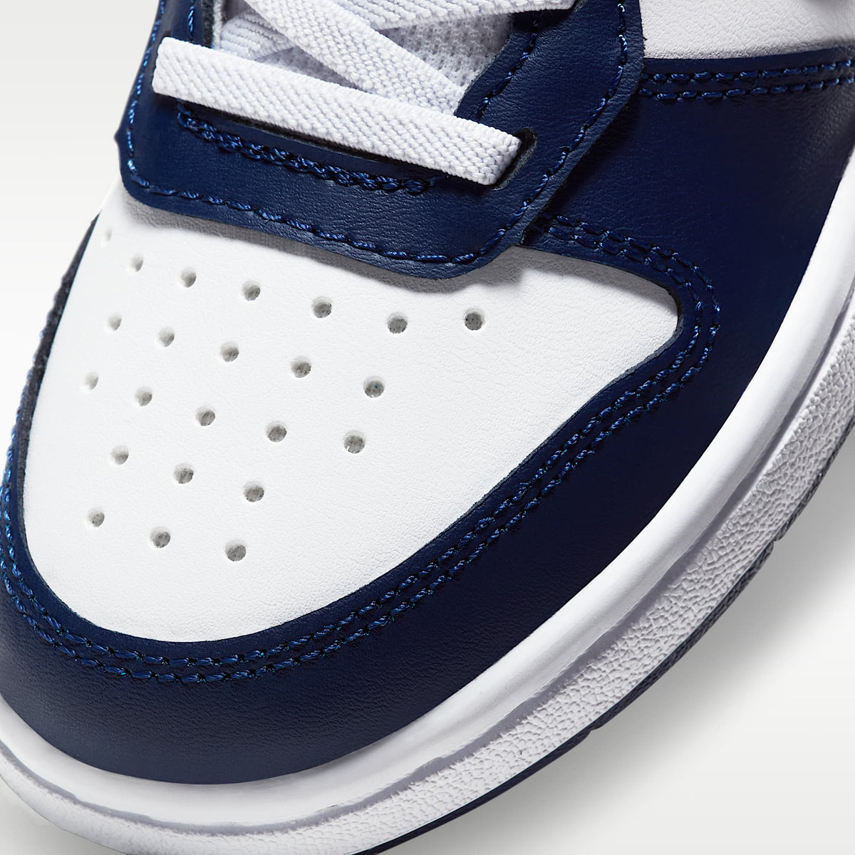 Nike Court Borough Mid 2 – Blanco/Azul señal/Azul vacío – vista 7