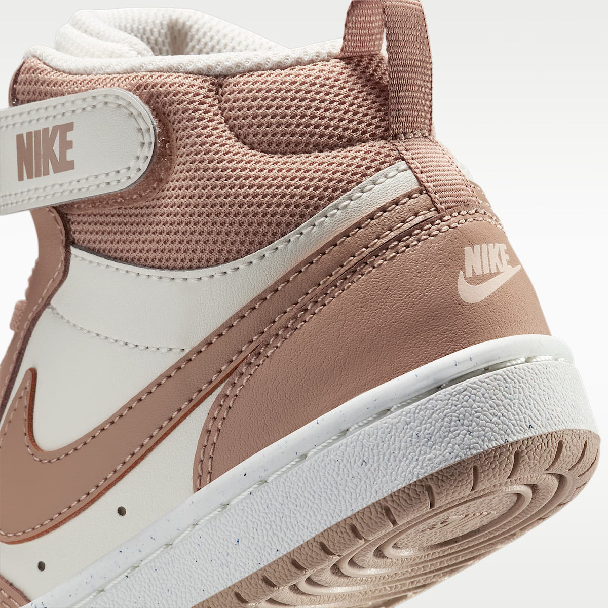 Nike Court Borough Mid 2 – Marfil pálido/Vela/Cáñamo – vista 8