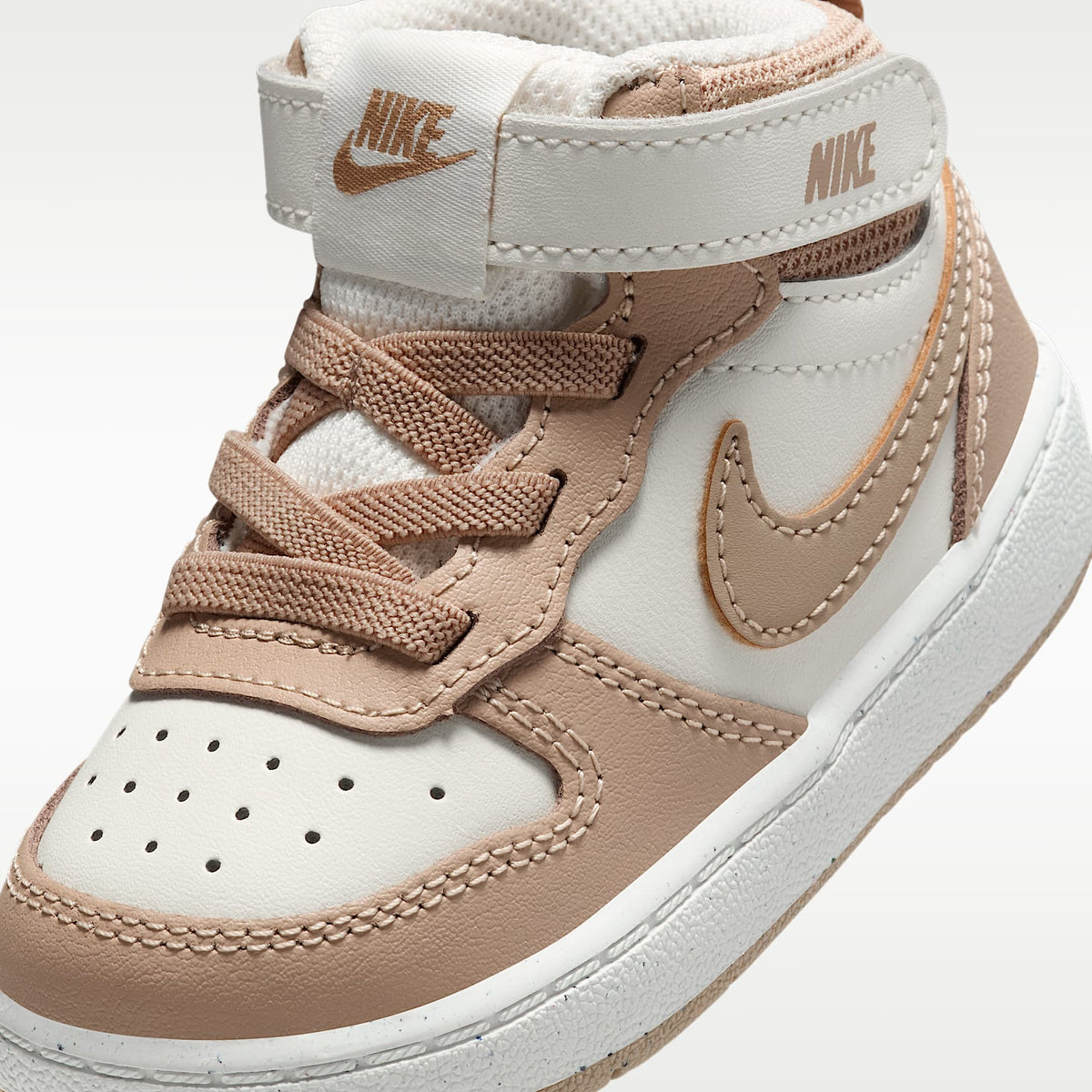 Nike Court Borough Mid 2 – Marfil pálido/Vela/Cáñamo – vista 7