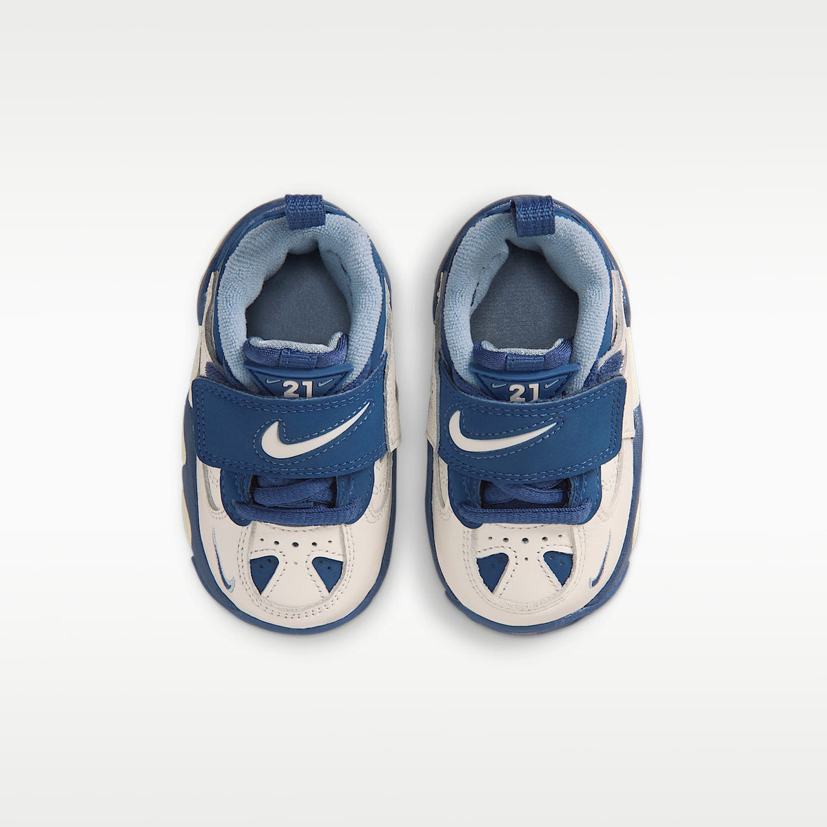 Nike Diamond Turf II – Vela/Gris azulado/Oro metalizado/Azul marino místico – vista 4