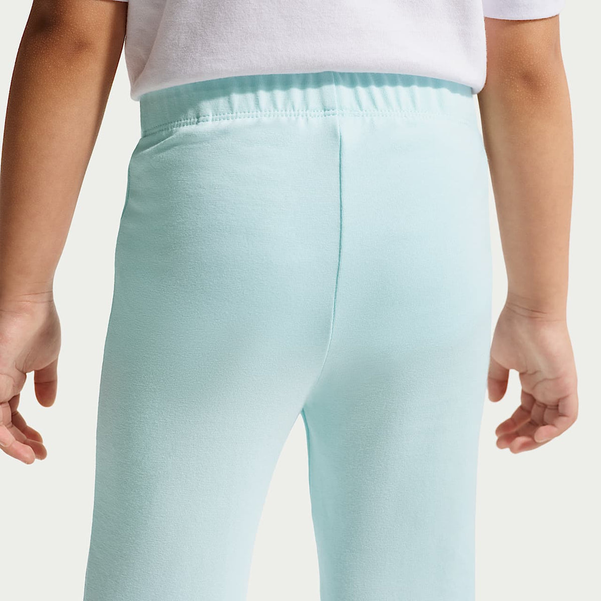 Conjunto Nike Dream Float Boyfriend Crew 26P487-G25 para Niños