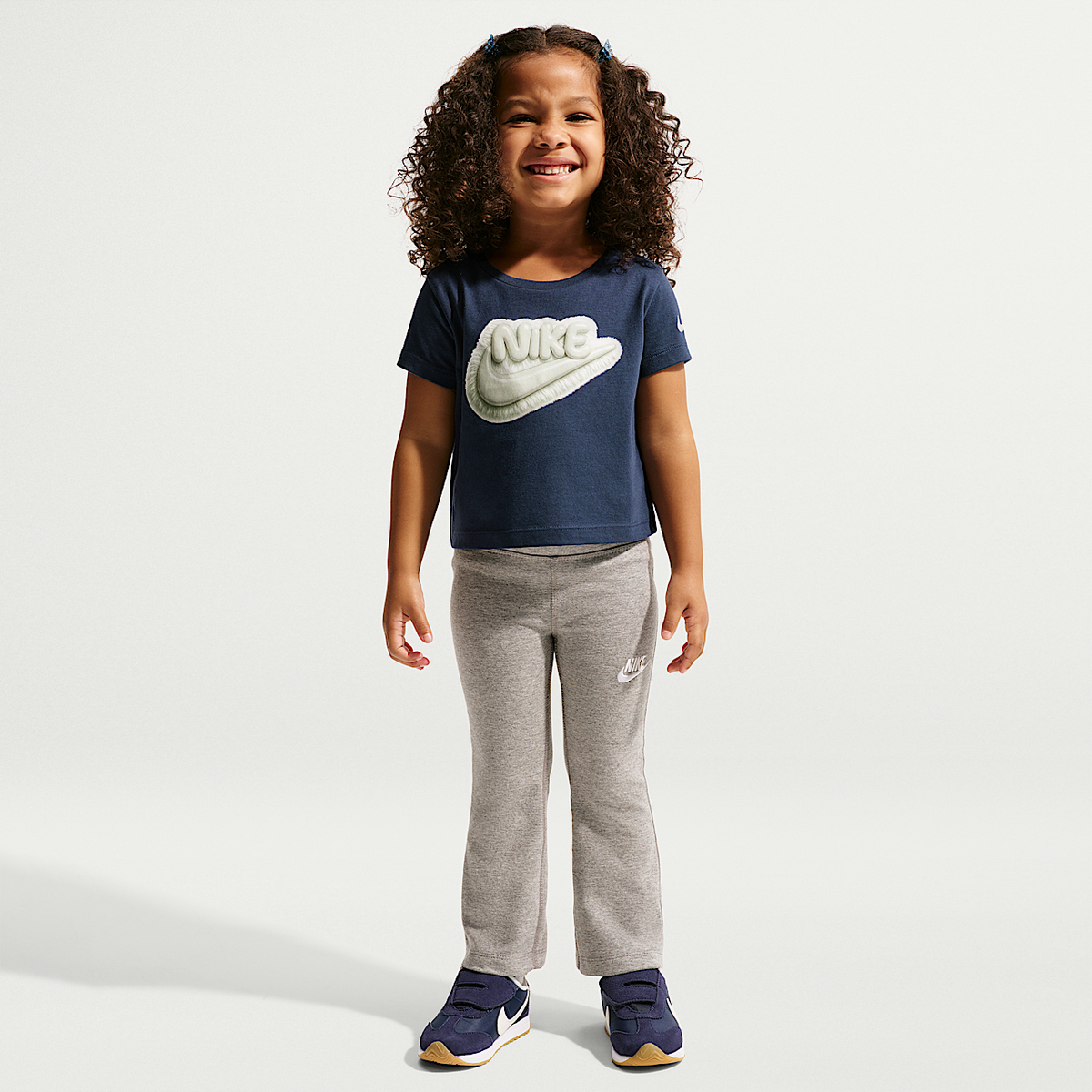 Camiseta Nike Dream Float Boxy para Niña Pequeña