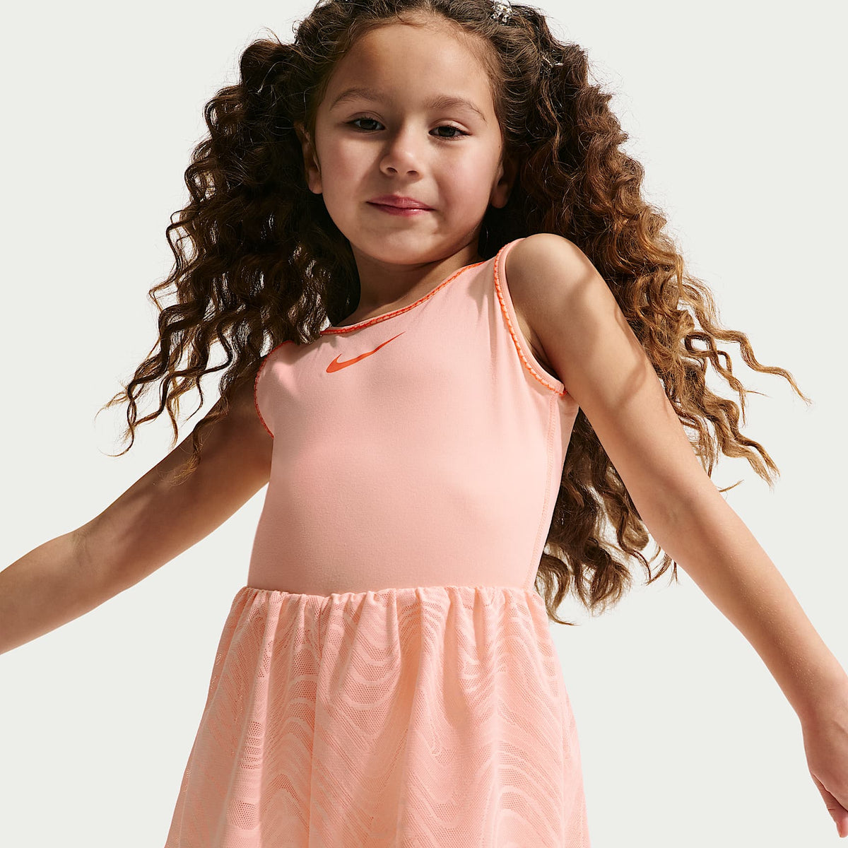 Enterito runsie Dri-FIT Easy Breezy para niños talla pequeña Nike – Naranja ártico – vista 4