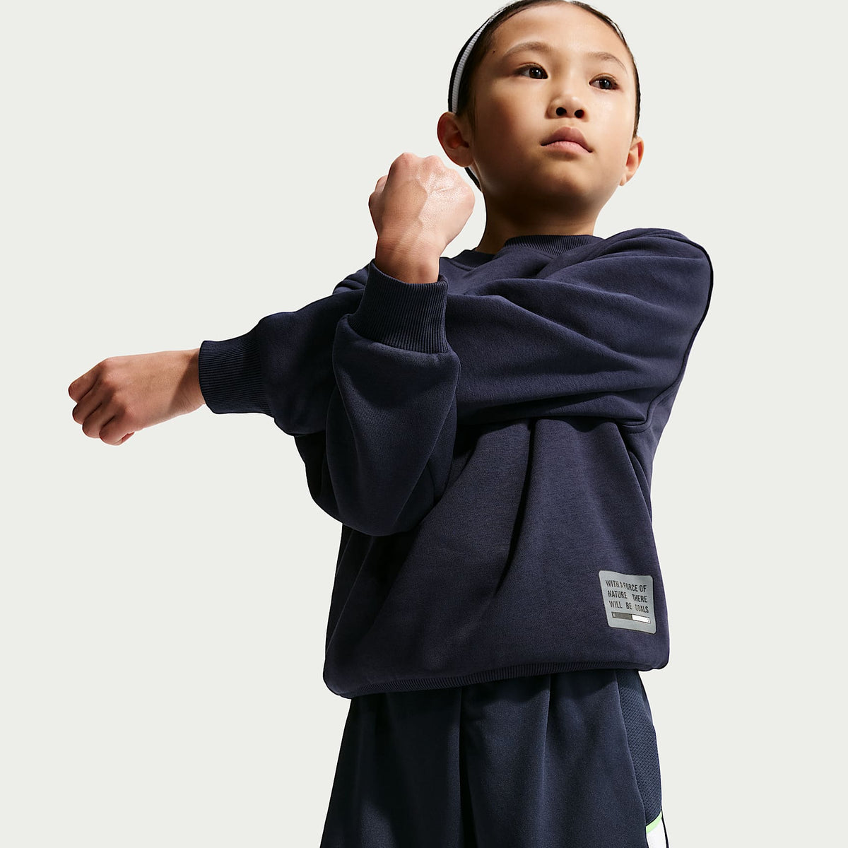 Shorts de futbol Nike Dri-FIT Academy Erling Haaland para niños talla grande – Obsidiana/Blanco/Verde strike/Verde strike – vista 5
