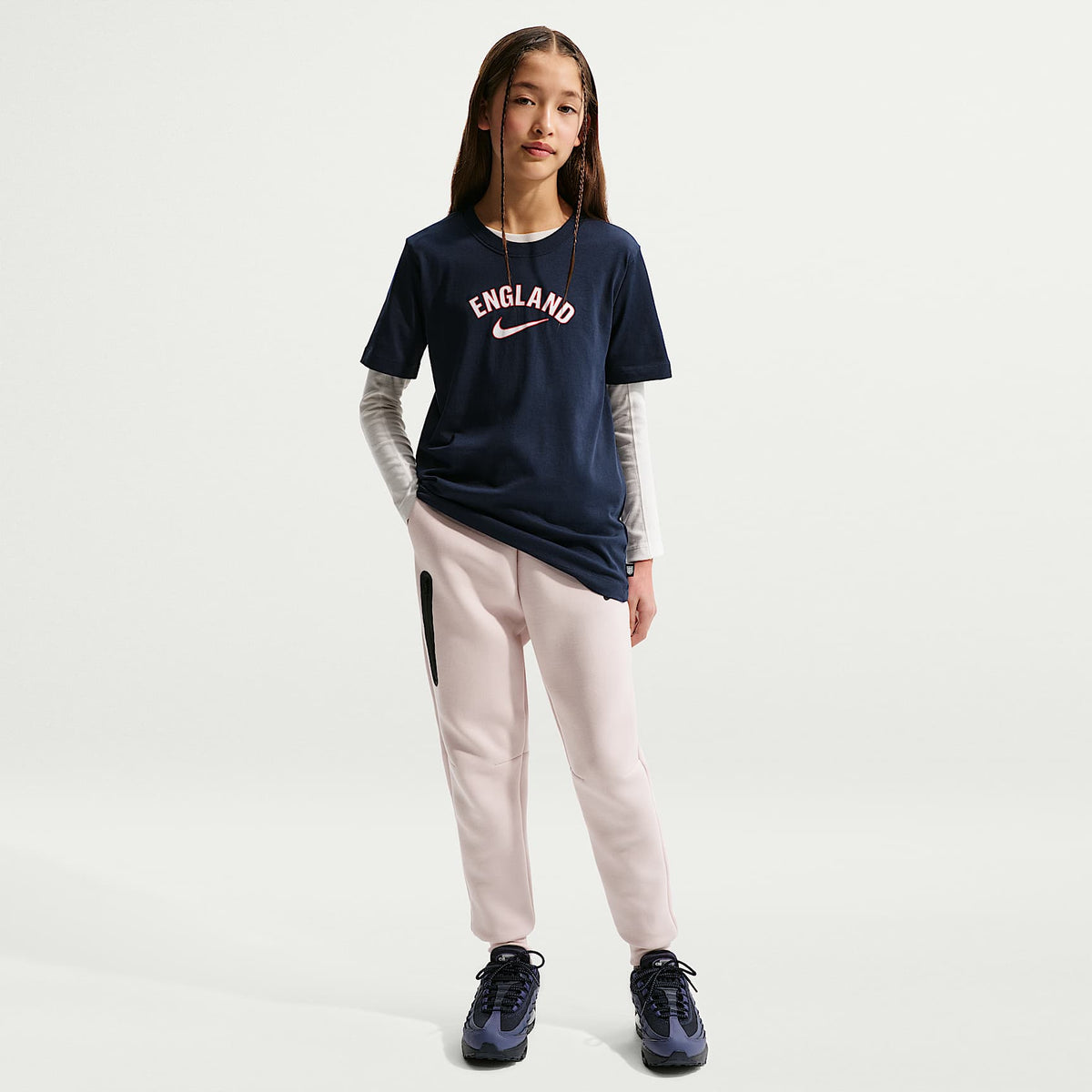 Playera de fútbol Nike para niños talla grande England – Obsidiana – vista 4