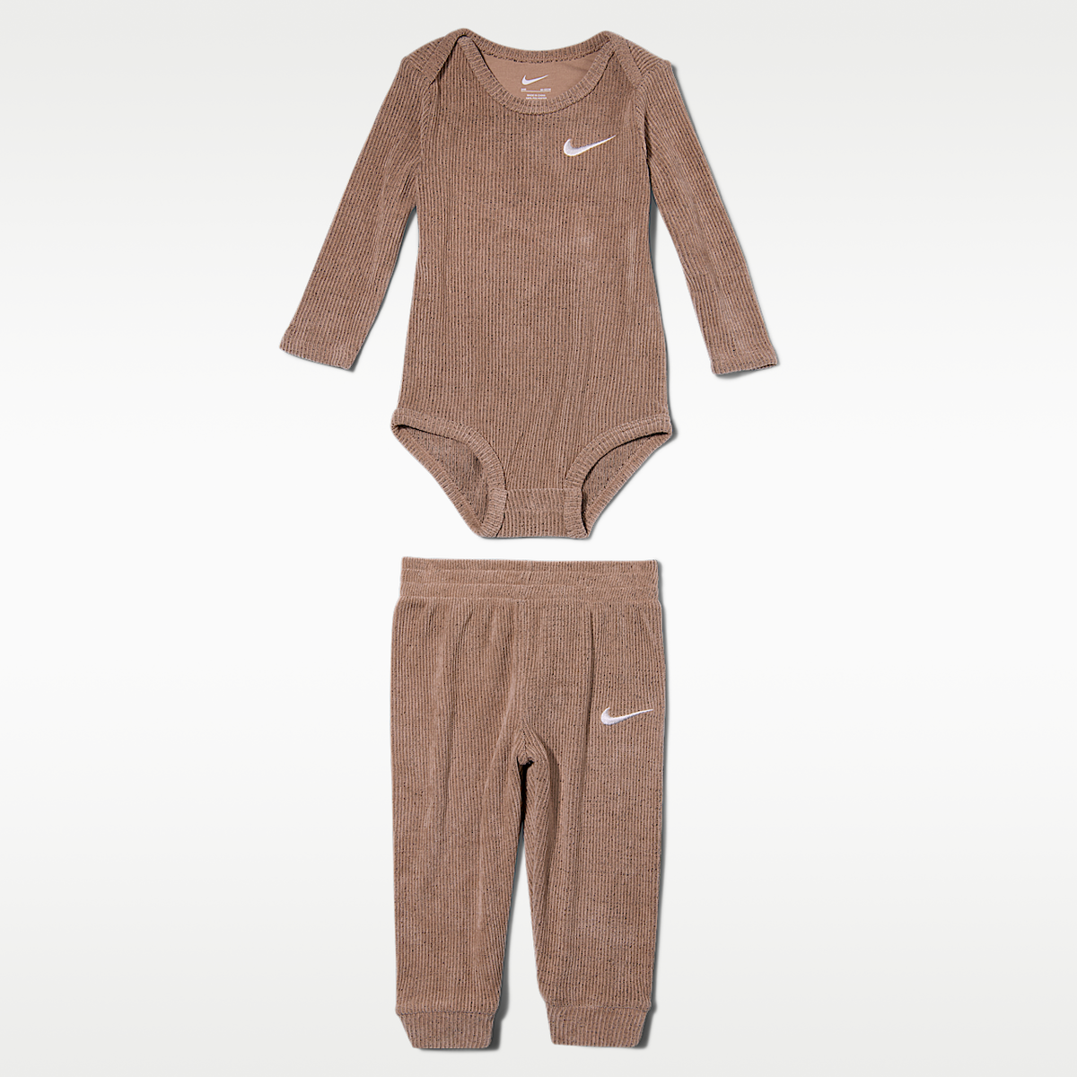 Conjunto Nike Baby Essentials para Bebé e Infantil