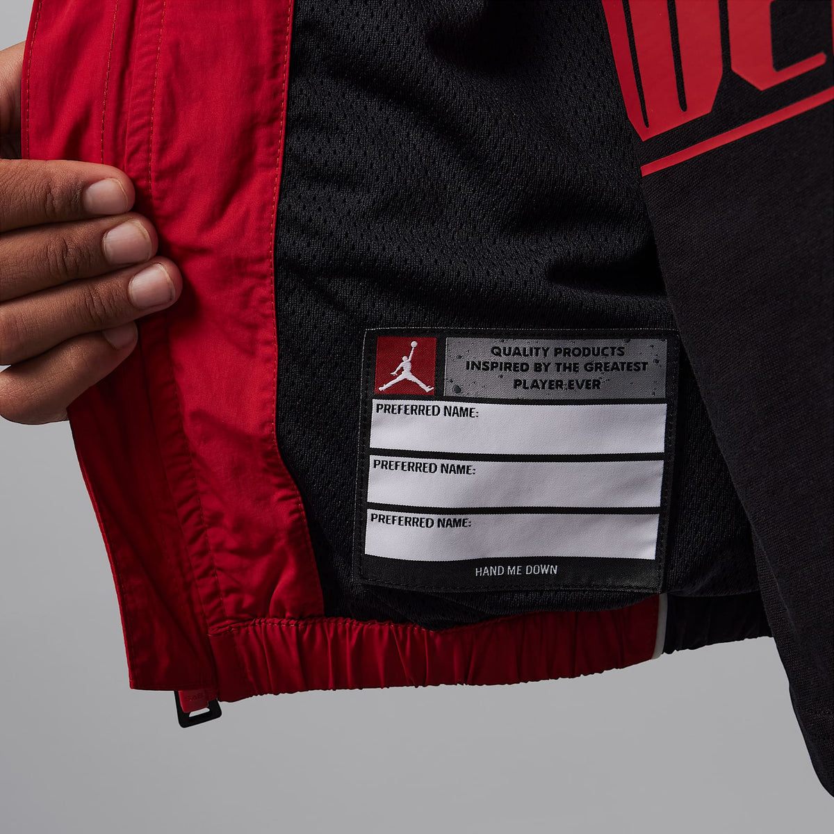Chamarra Draft Essential para niños talla grande Jordan – Rojo gimnasio – vista 6