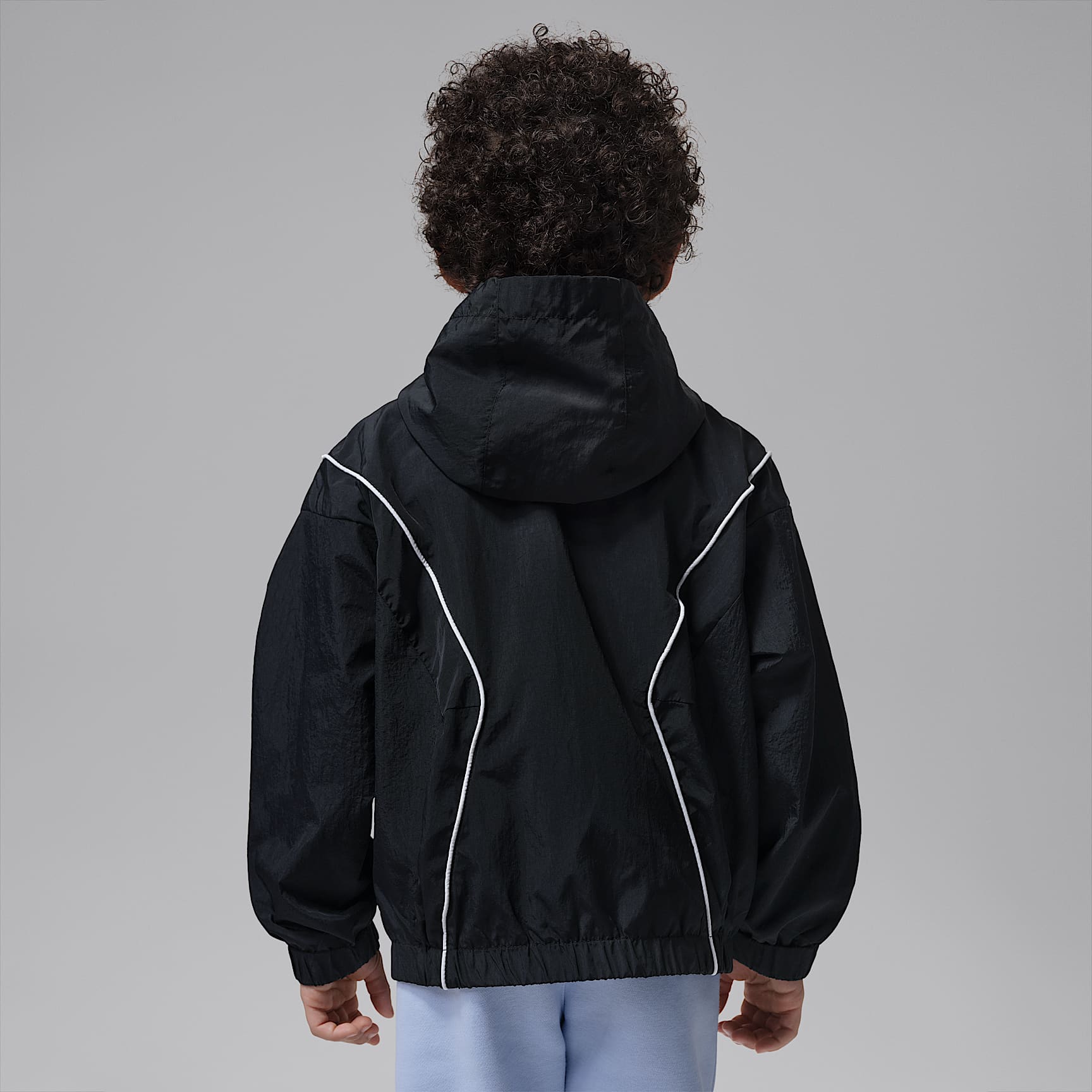 Chamarra Draft Essential para niños talla pequeña Jordan – Negro – vista 2