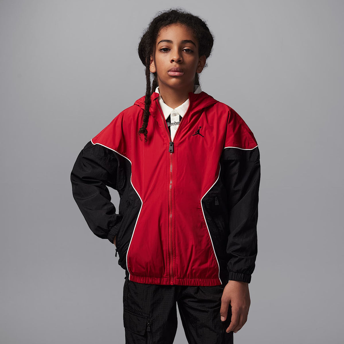 Chamarra Draft Essential para niños talla grande Jordan – Rojo gimnasio – vista 1