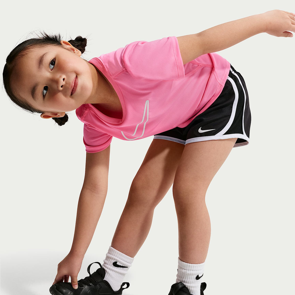 Shorts Dri-FIT Tempo infantiles Nike – Negro – vista 4