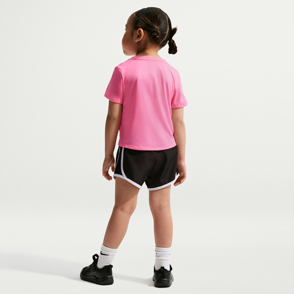 Shorts Dri-FIT Tempo infantiles Nike – Negro – vista 5