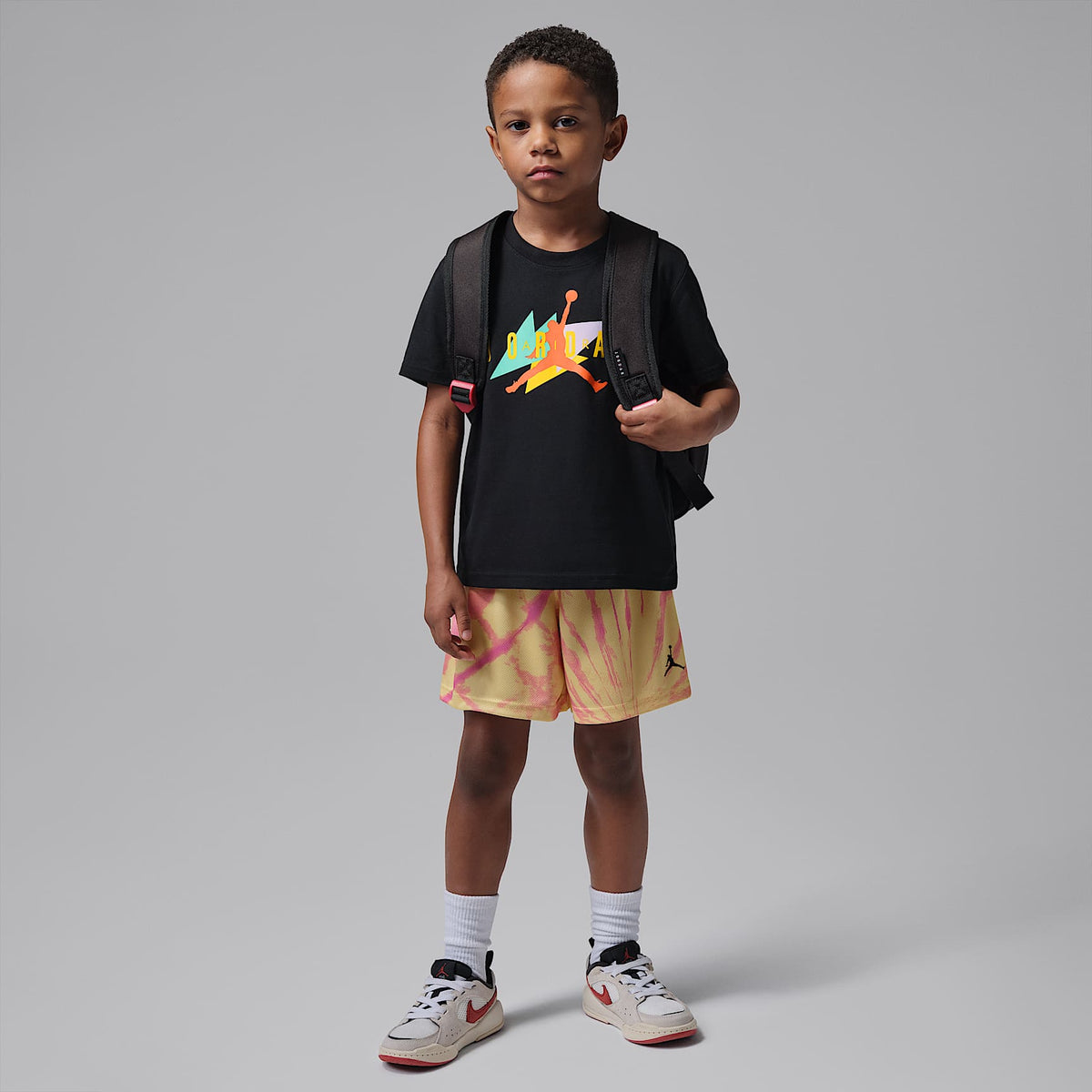 Conjunto de dos piezas de shorts tie-dye Festival para niños talla pequeña Jordan – Limón lavado – vista 1