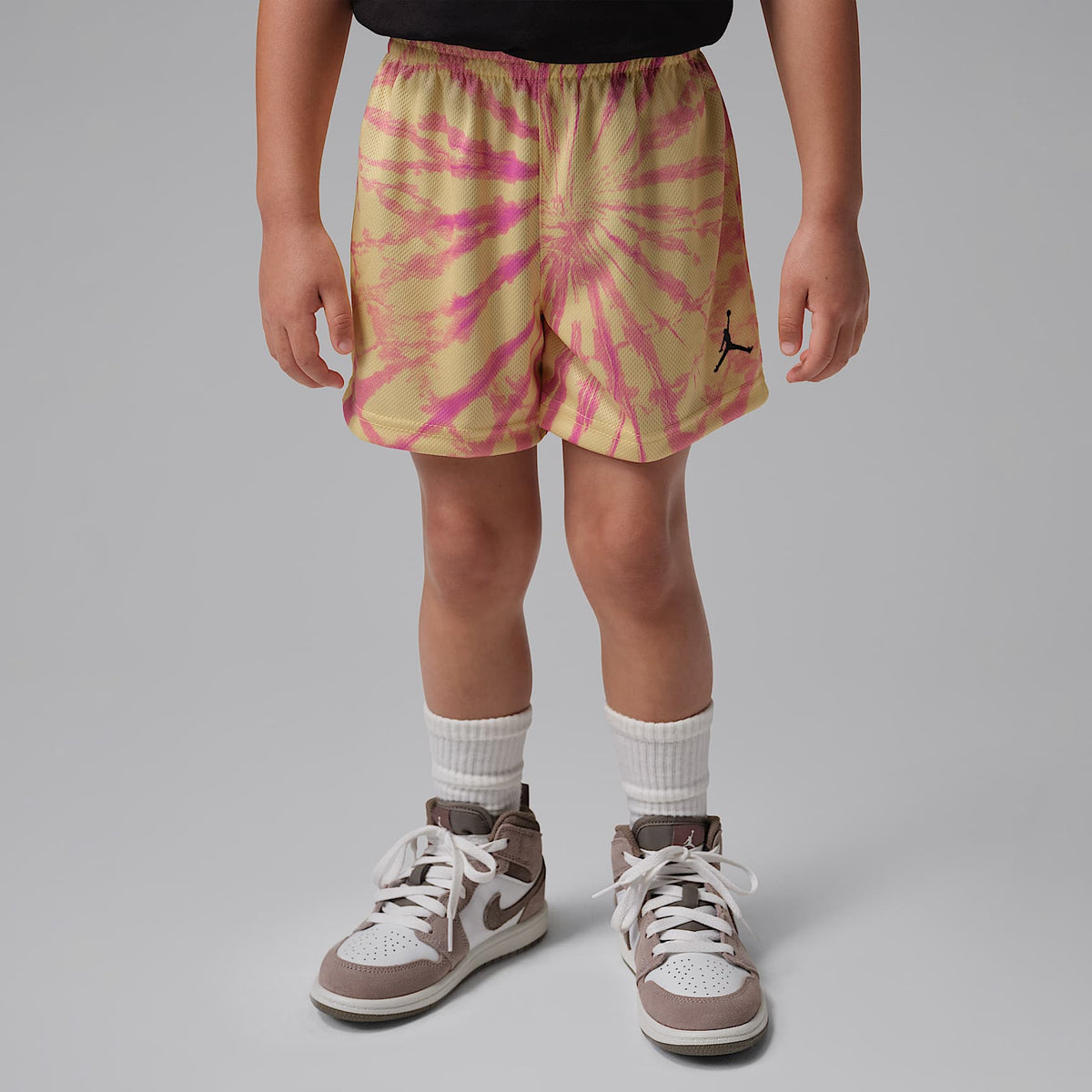 Conjunto de 2 piezas con shorts Festival Tie Dye infantil Jordan – Limón lavado – vista 6