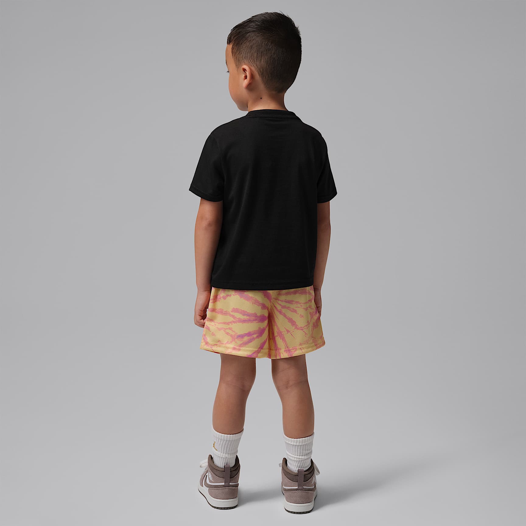 Conjunto de 2 piezas con shorts Festival Tie Dye infantil Jordan – Limón lavado – vista 2
