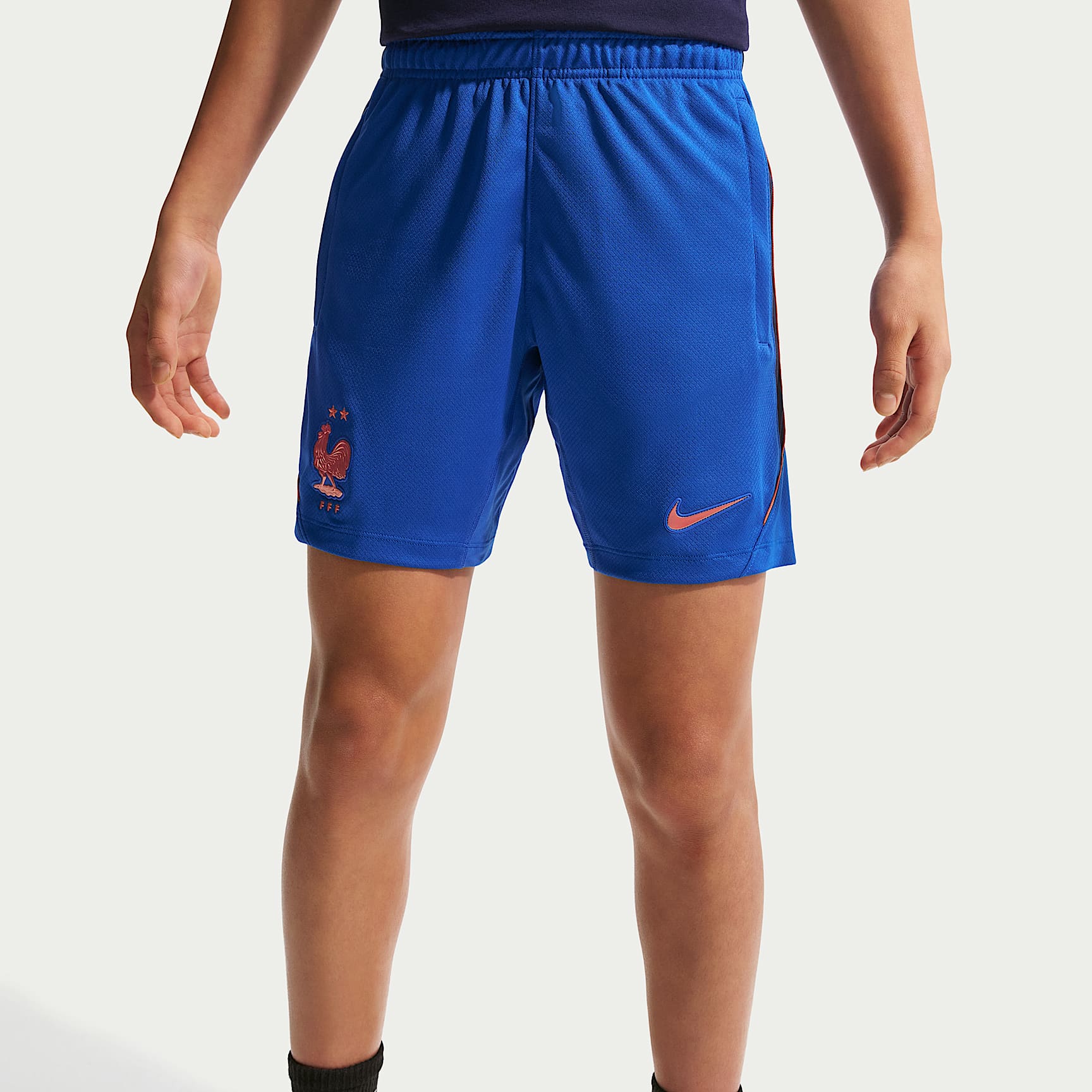 Shorts de fútbol de tejido Knit Nike Dri-FIT para niños talla grande FFF Strike – Royal juego/Monarca/Azul oscuro/Cobre metálico – vista 2