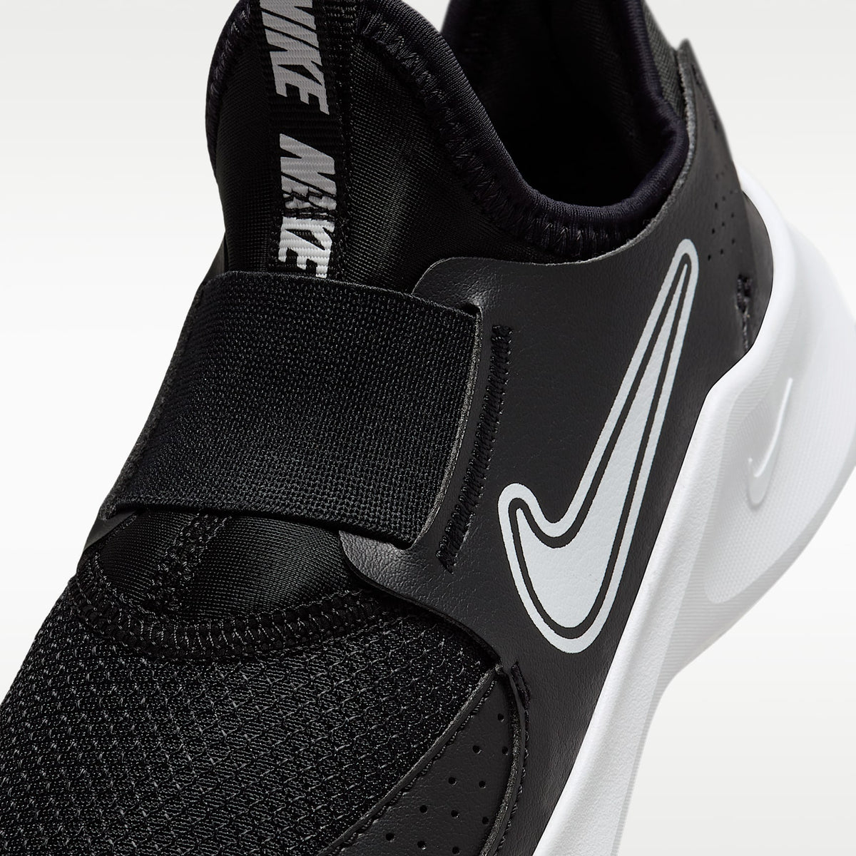 Nike Flex Runner 3 – Negro/Blanco – vista 7