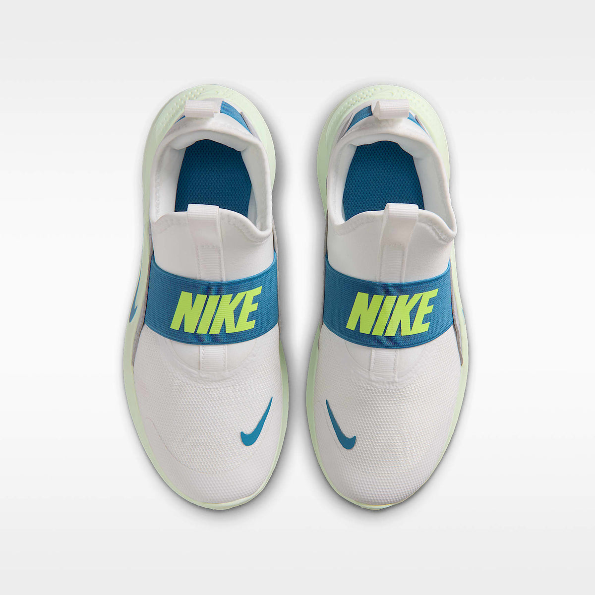 Nike Flex Runner 4 – Blanco cumbre/Gris lobo/Tinte volt/Azul holandés – vista 4