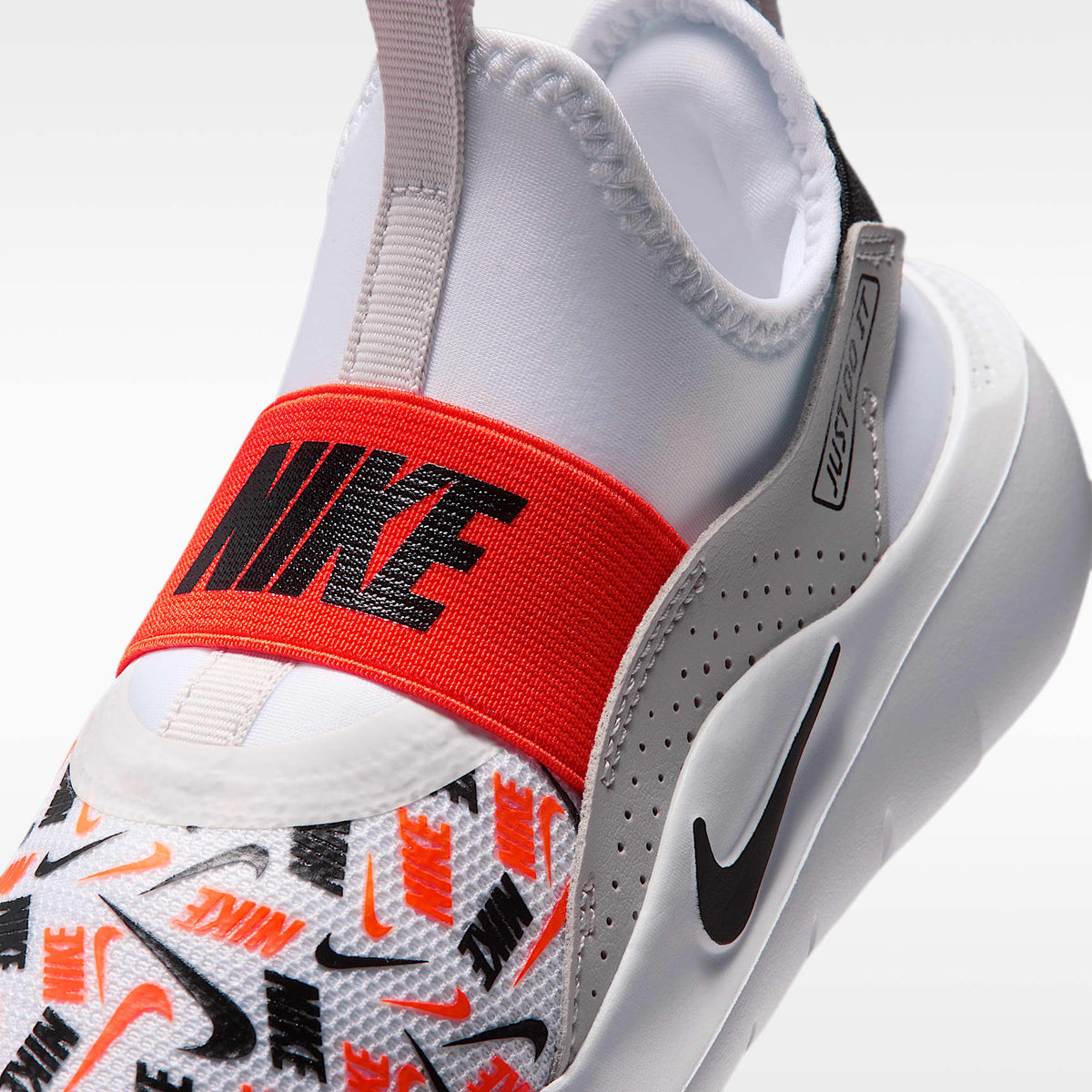 Nike Flex Runner – Blanco/Naranja seguridad/Gris vasto/Negro – vista 7