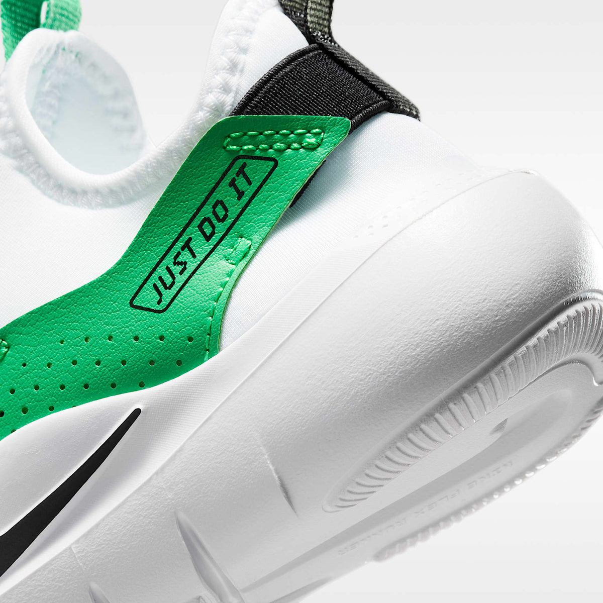 Nike Flex Runner – Blanco/Verde chispa/Verde ilusión/Negro – vista 8