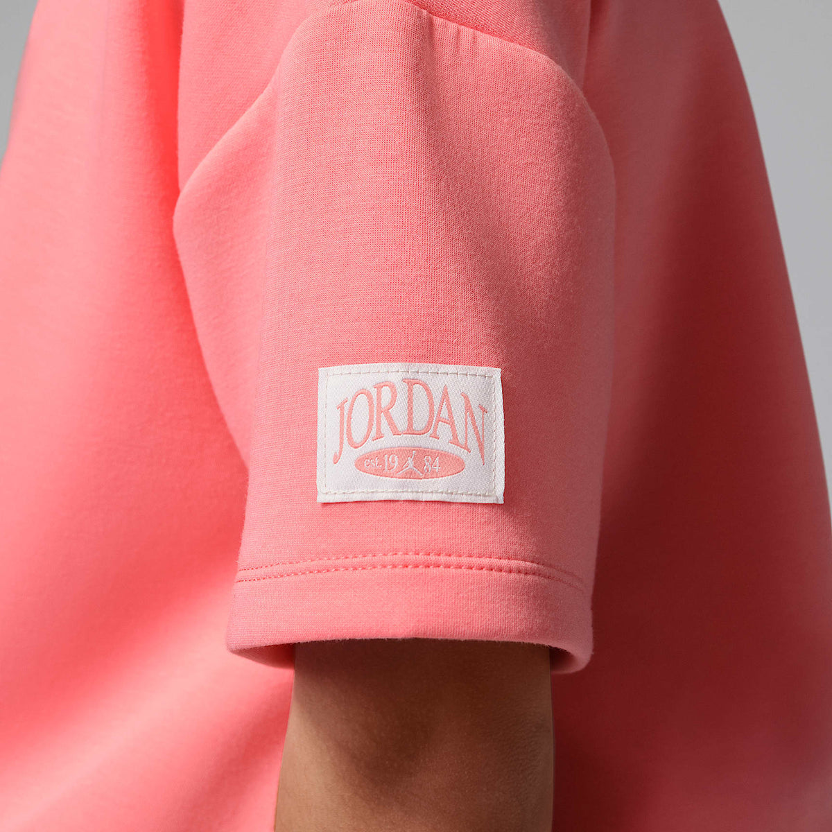 Playera Flower of Friendship Jordan de tejido Knit para niños de talla grande – Rosa – vista 5