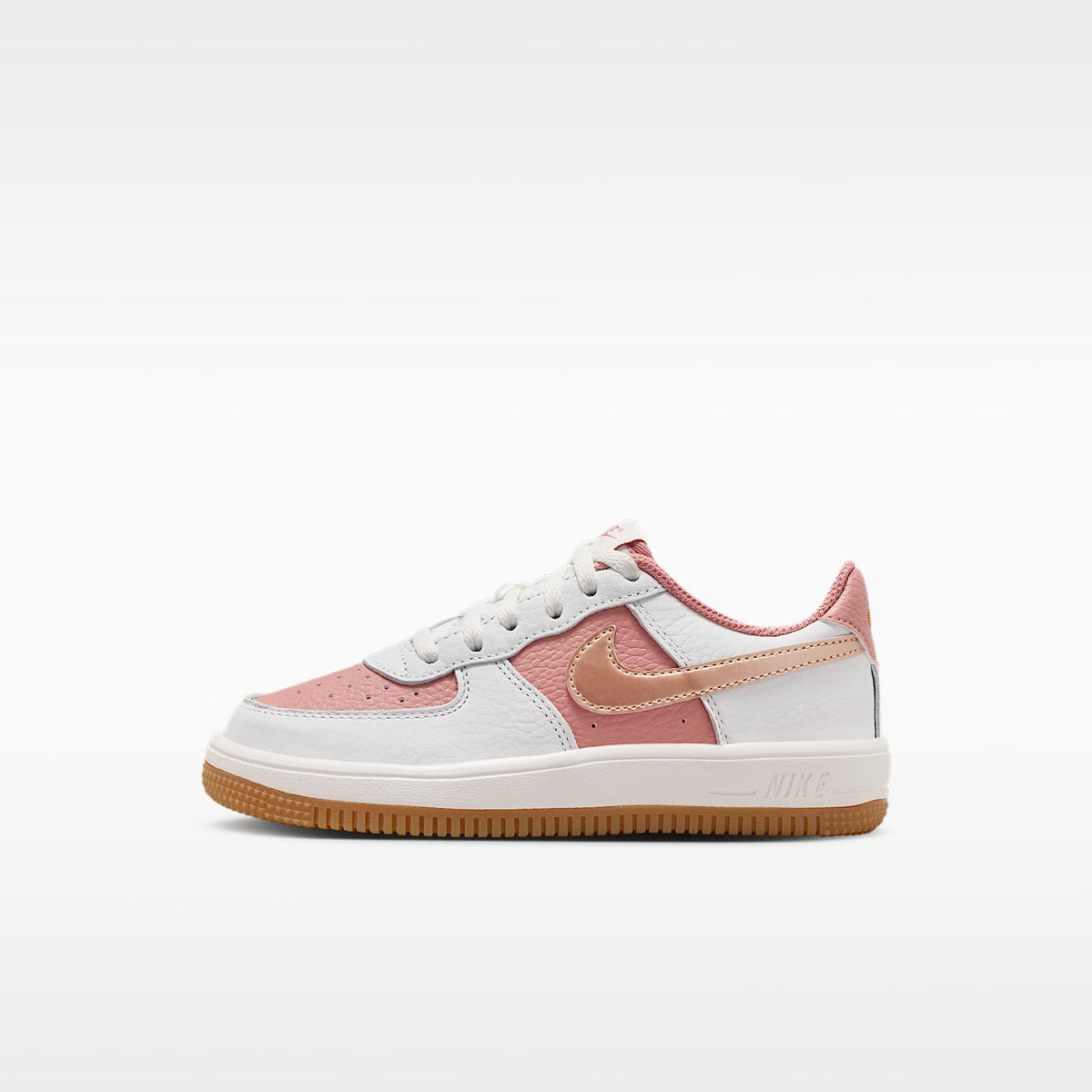 Nike Force 1 Low – Rosa óxido/Blanco cumbre/Vela/Bronce rojo metálico – vista 1