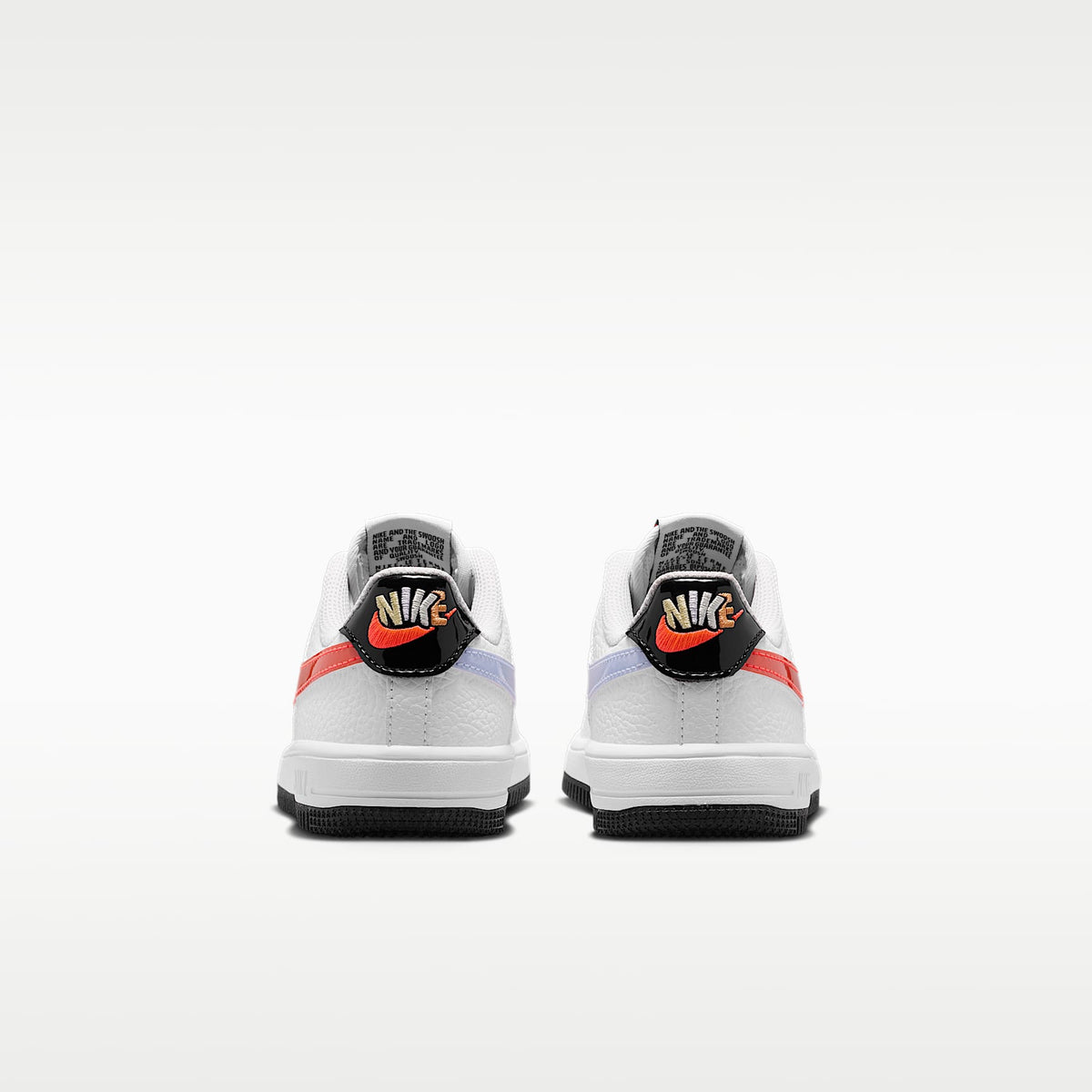 Nike Force 1 Low – Blanco/Negro/Polvo fotón/Carmesí flash – vista 6