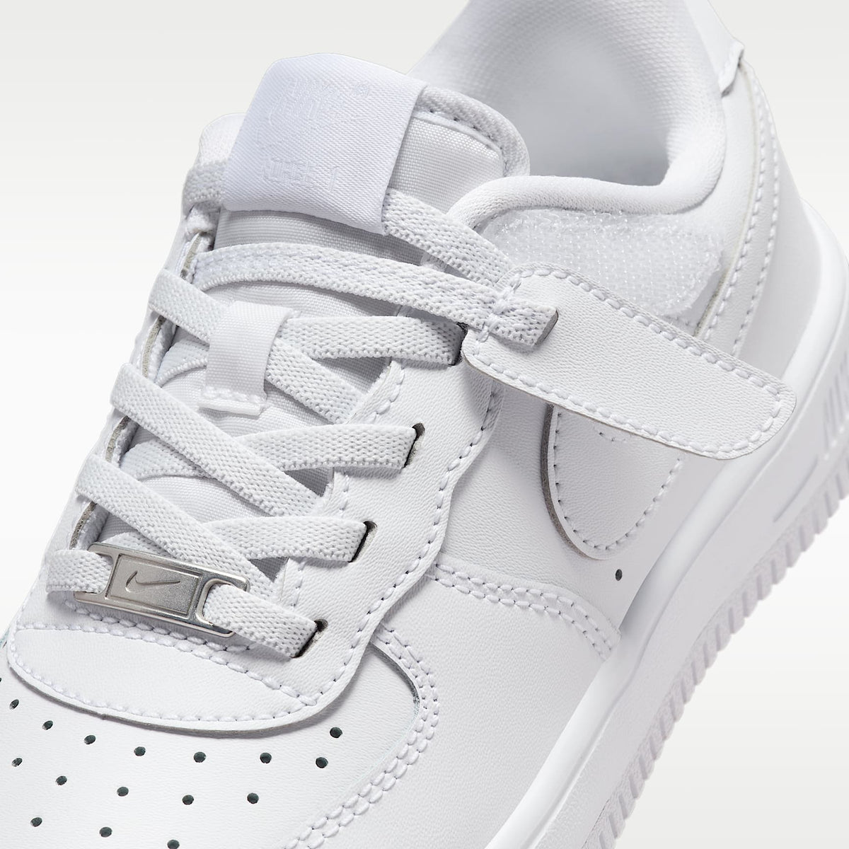 Nike Force 1 Low EasyOn – Blanco/Blanco/Blanco – vista 7