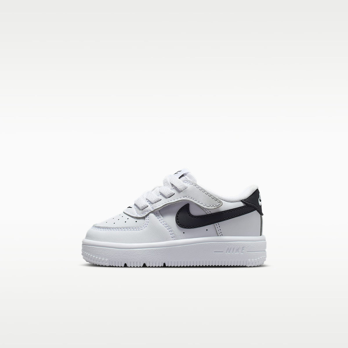 Nike Force 1 Low EasyOn – Blanco/Negro – vista 1
