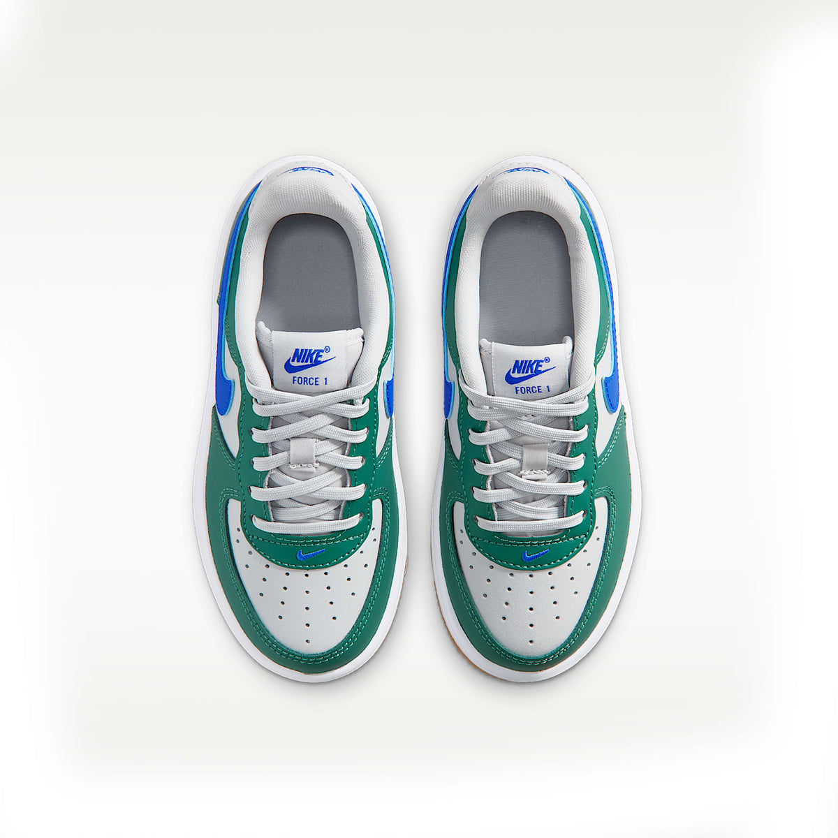 Nike Force 1 Low – Gris niebla/Aura perenne/Blanco/Azul carrera – vista 4
