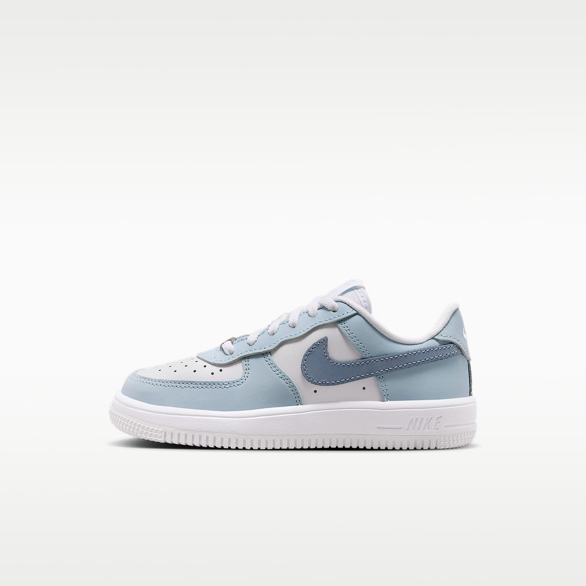 Nike Force 1 Low – Azul militar claro/Blanco/Plata metalizado/Pizarra cenizo – vista 1