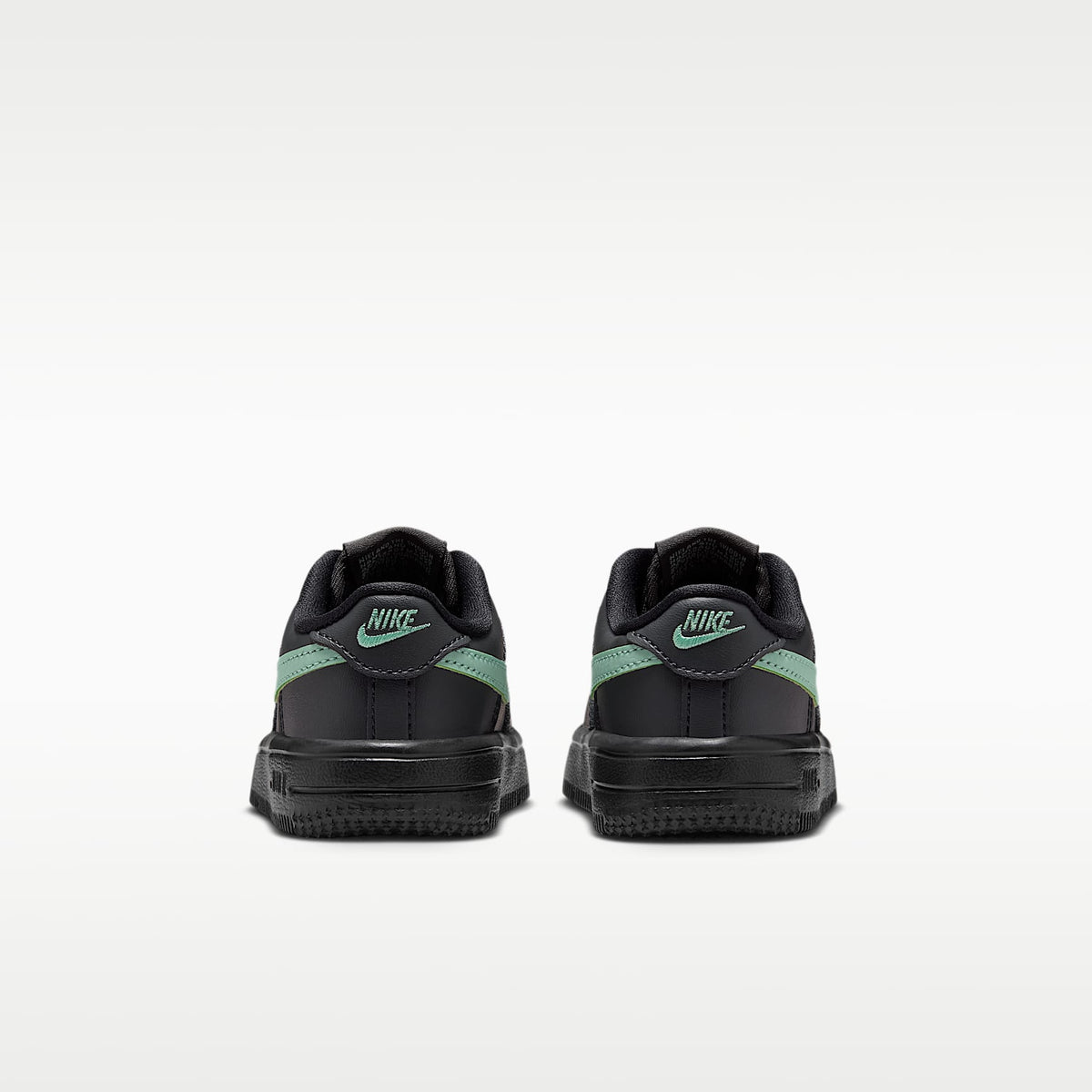 Nike Force 1 Low – Negro/Antracita/Verde ártico – vista 6