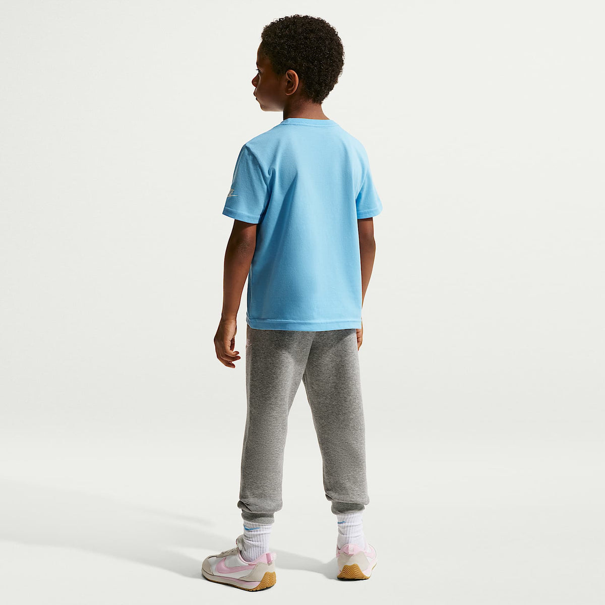 Playera Futura Evergreen para niños talla pequeña Nike – Azul fútbol – vista 5