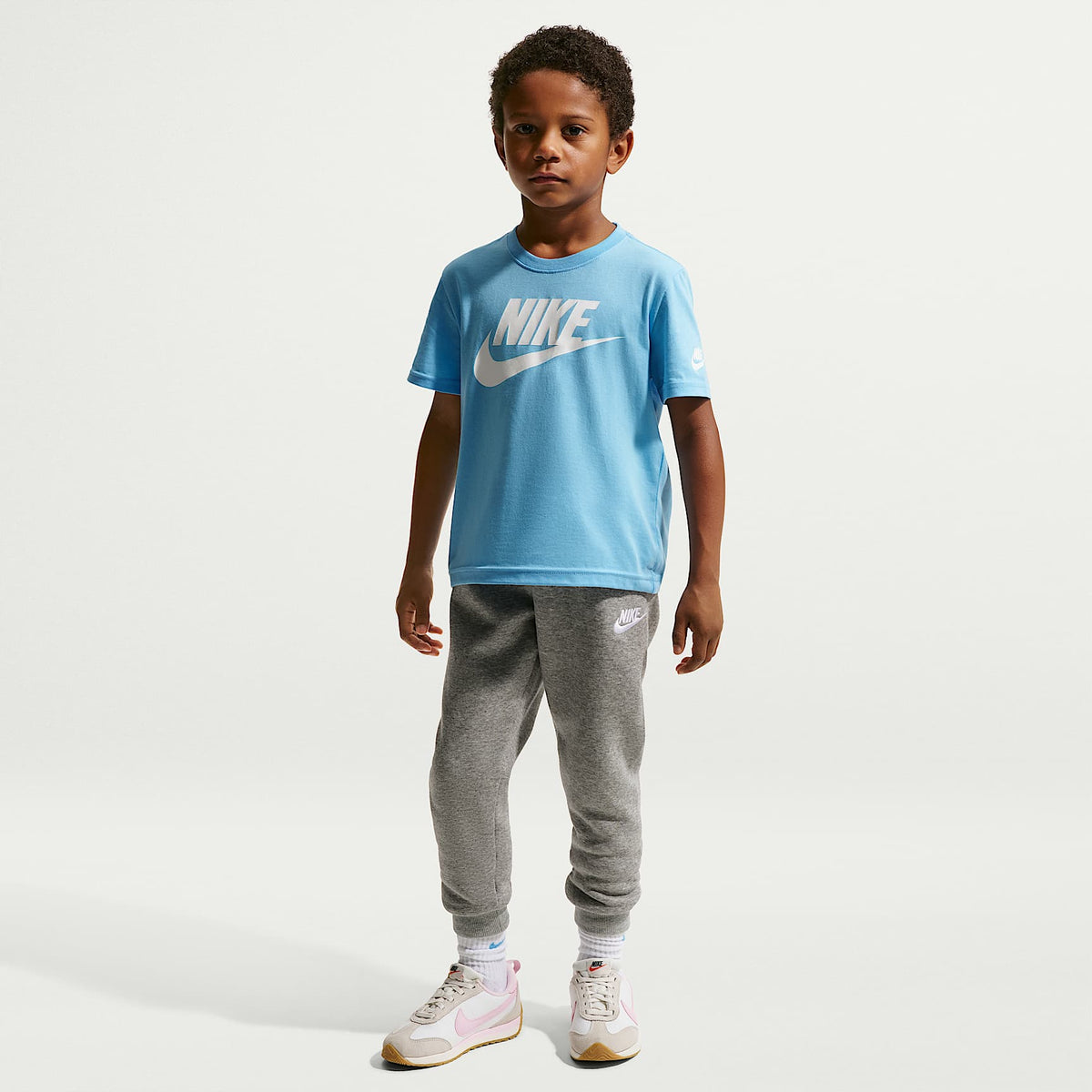 Playera Futura Evergreen para niños talla pequeña Nike – Azul fútbol – vista 4